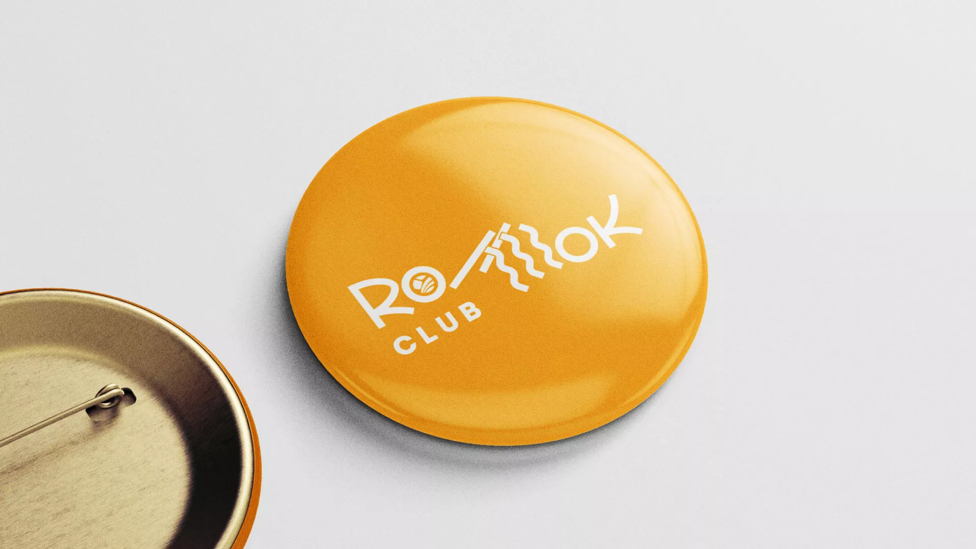 Создание логотипа в Чекалине для суши-бара «Roll Wok Club» Создание логотипа в Чекалине для суши-бара «Roll Wok Club»